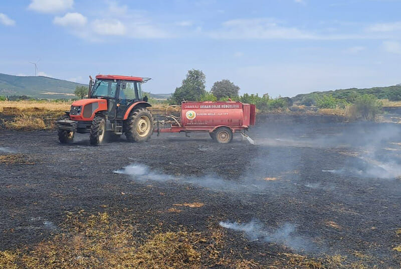 45 dönümlük arazi kül oldu