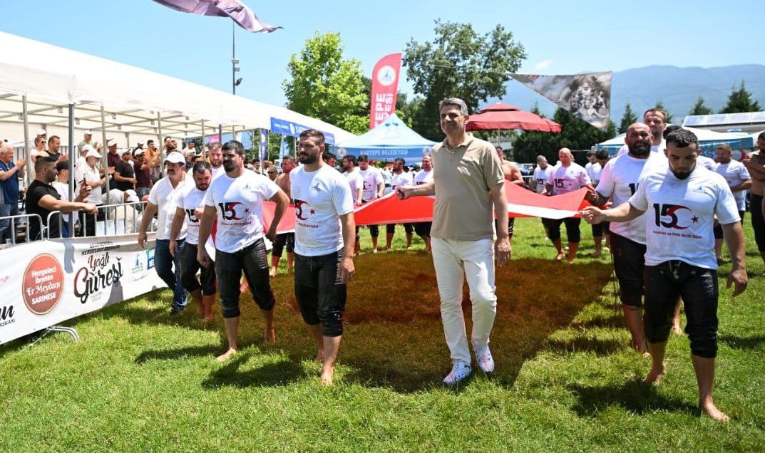 17. Kartepe Hergeleci İbrahim Yağlı Güreşleri nefes kesiyor - Resim : 5