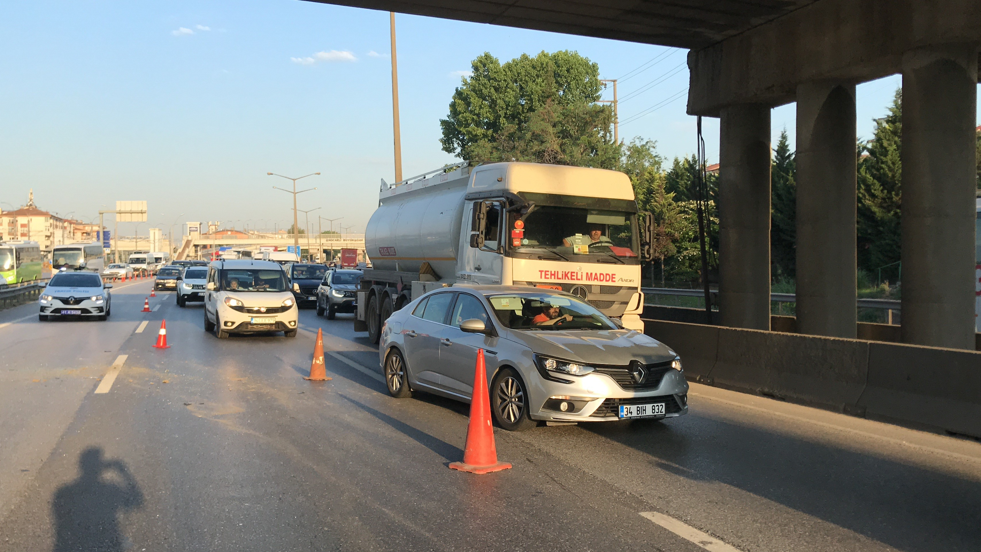 Yenidoğan’da taksi takla attı! - Resim : 1