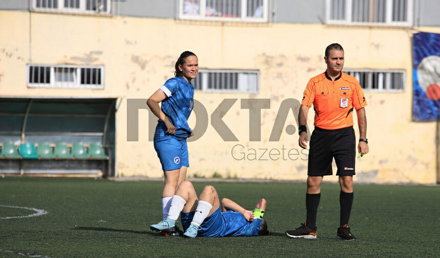 Karamürsel ve Karşıyaka yenişemedi “1-1” - Resim : 1