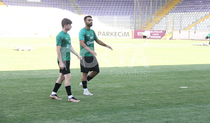 Kocaelispor - Denizlispor maçı çok özel görüntüleri - Resim : 18