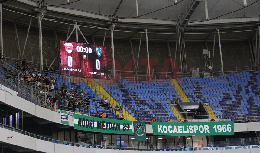 Adanaspor: 0 - Kocaelispor: 2 (Canlı anlatım) - Resim : 11