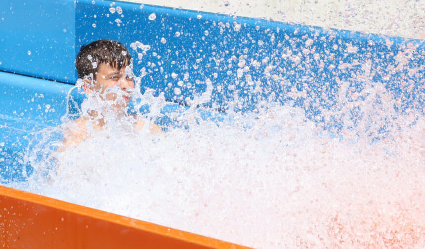 İzmit Belediyesi Aquapark’ı İzmitlilerin gözdesi