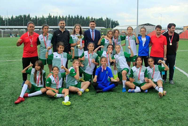 İzmit’te düzenlenen Okullar Arası