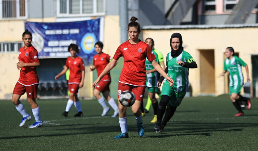 Final gibi maç Kocaeli Kadın FK’nın “3-0”