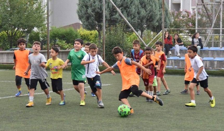 Kartepe’de yaz spor şenliği başladı