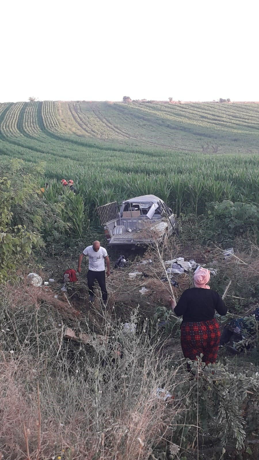 Katliam gibi kaza! 3 Ölü, 11 yaralı - Resim : 3