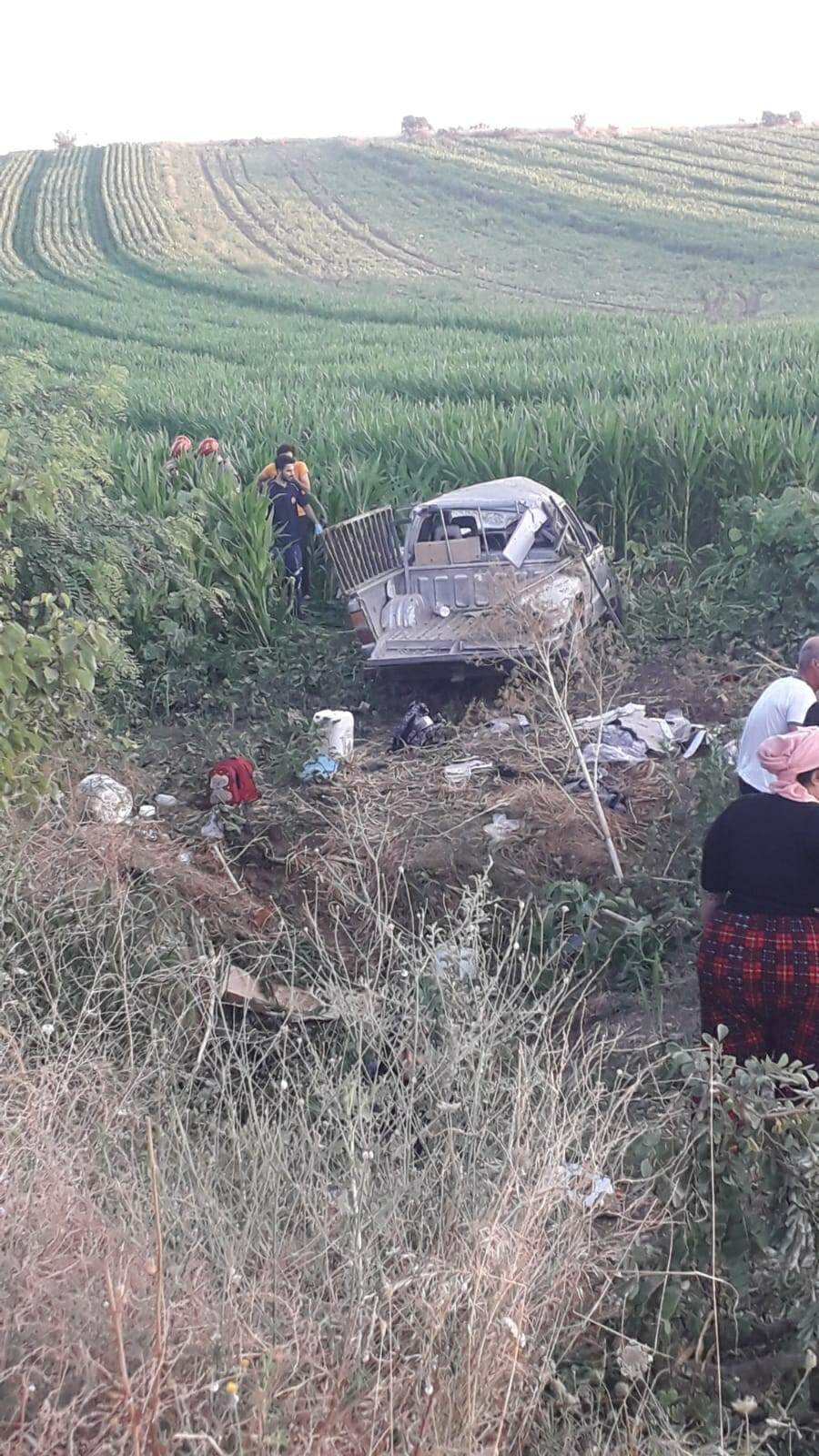 Katliam gibi kaza! 3 Ölü, 11 yaralı - Resim : 2