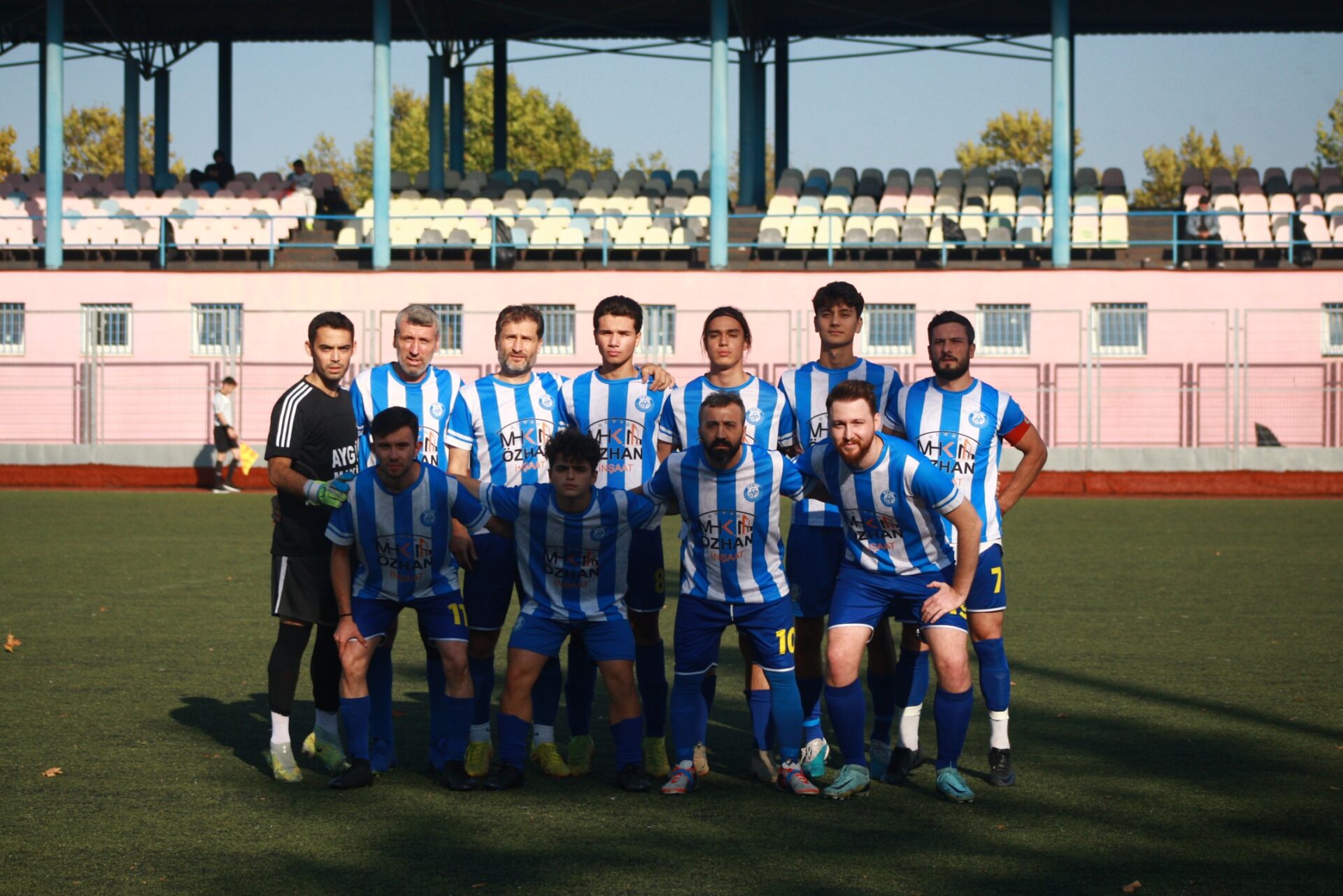 Seka Doğanspor - İzmit Gençlerbirliği: 5-2 "Foto Galeri" - Resim : 3