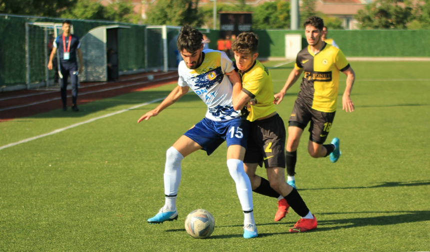 Bekirderespor 2. yarıda attığı 2 golle 2. galibiyetini elde etti “2-0”