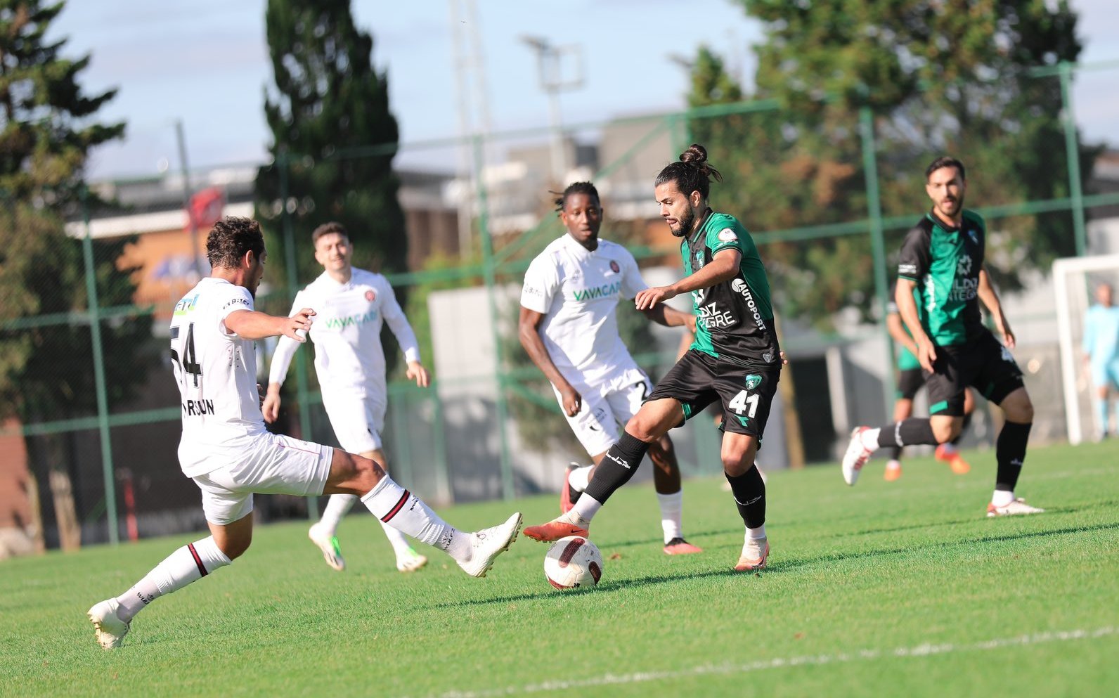 Kocaelispor hazırlık maçında mağlup oldu - Resim : 1