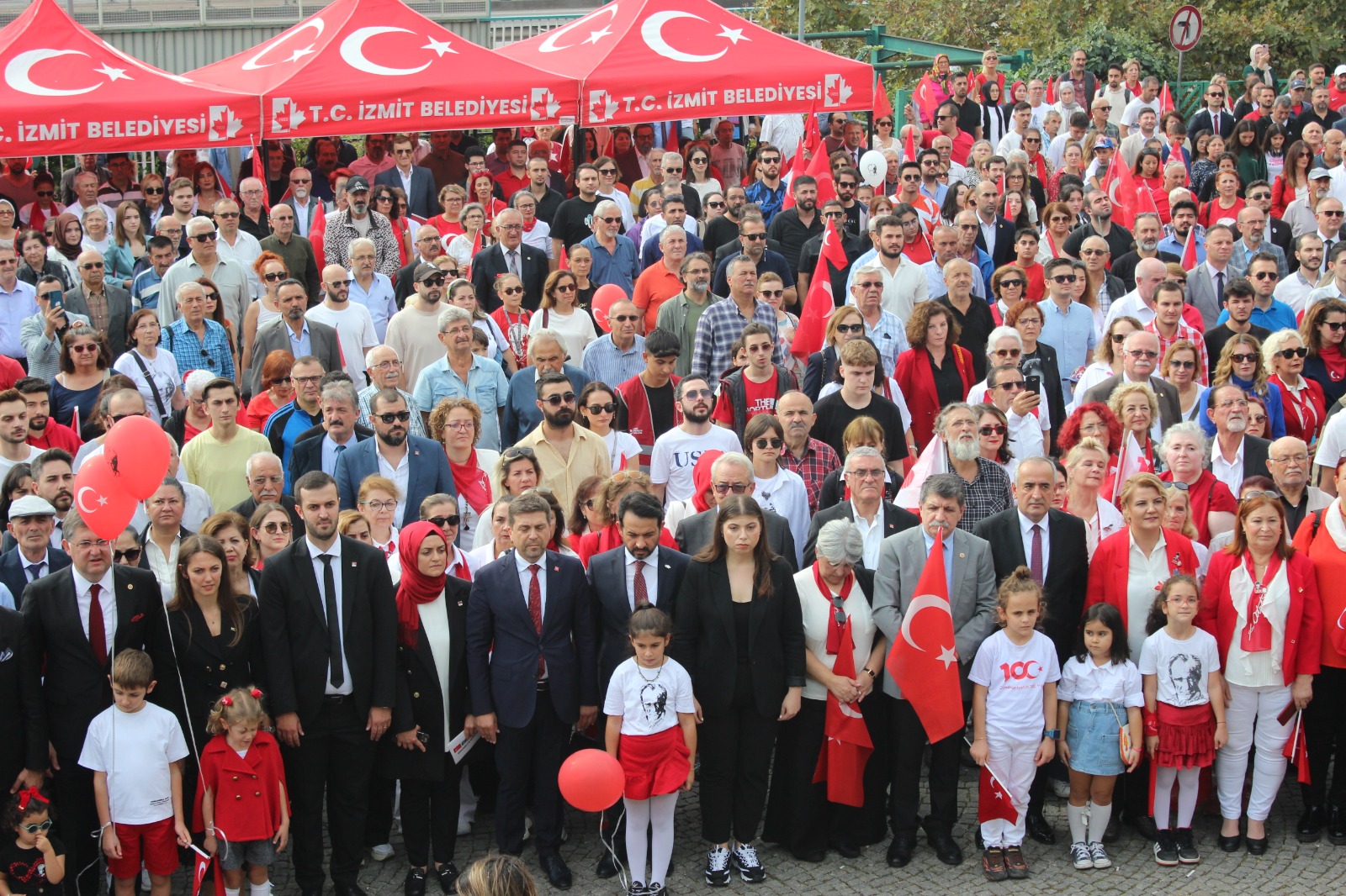 CHP yüzlerce kişi 100’üncü yılı kutladı! - Resim : 4