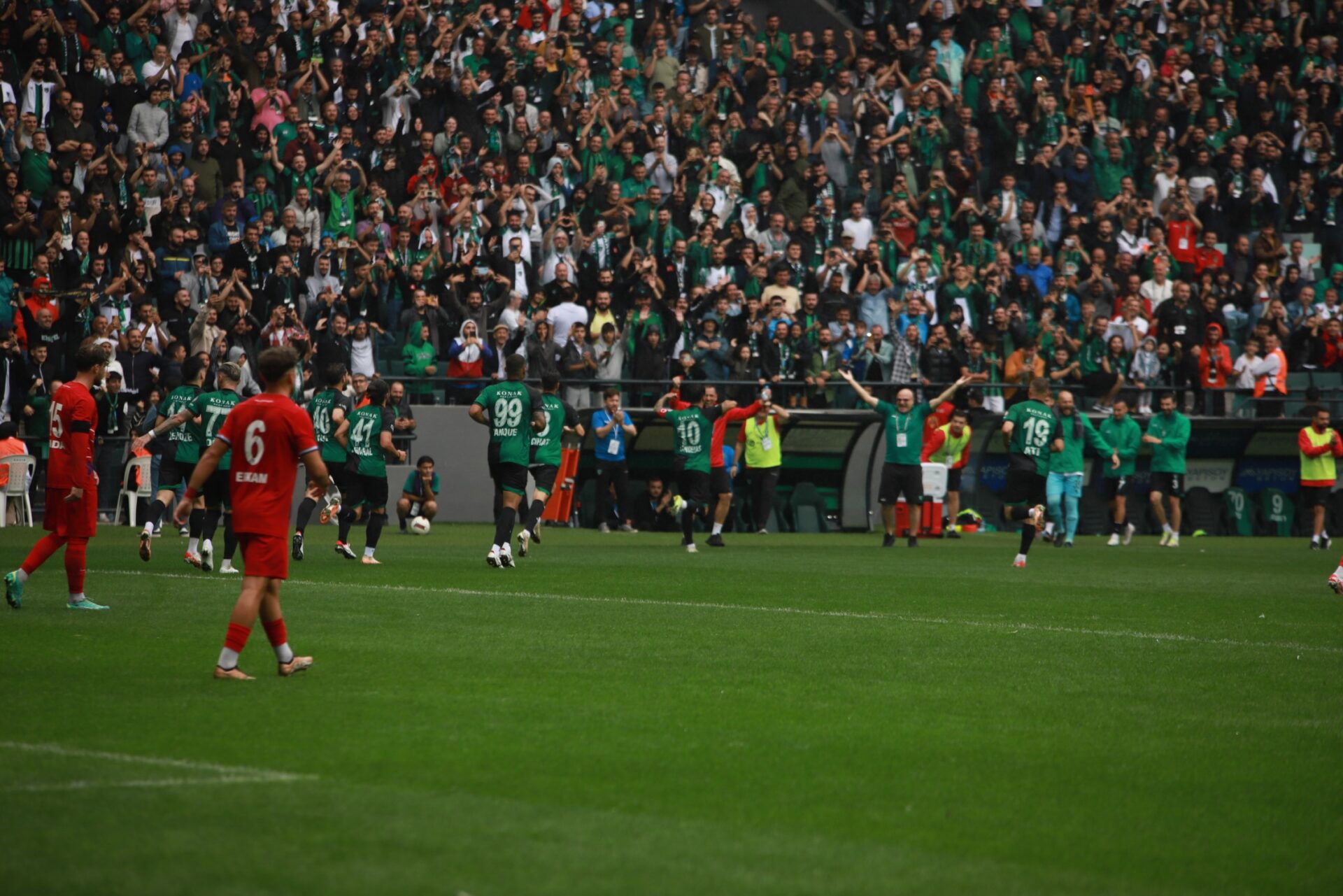 Kocaelispor - Keçiörengücü: 3-0 (MAÇ SONUCU) - Resim : 18