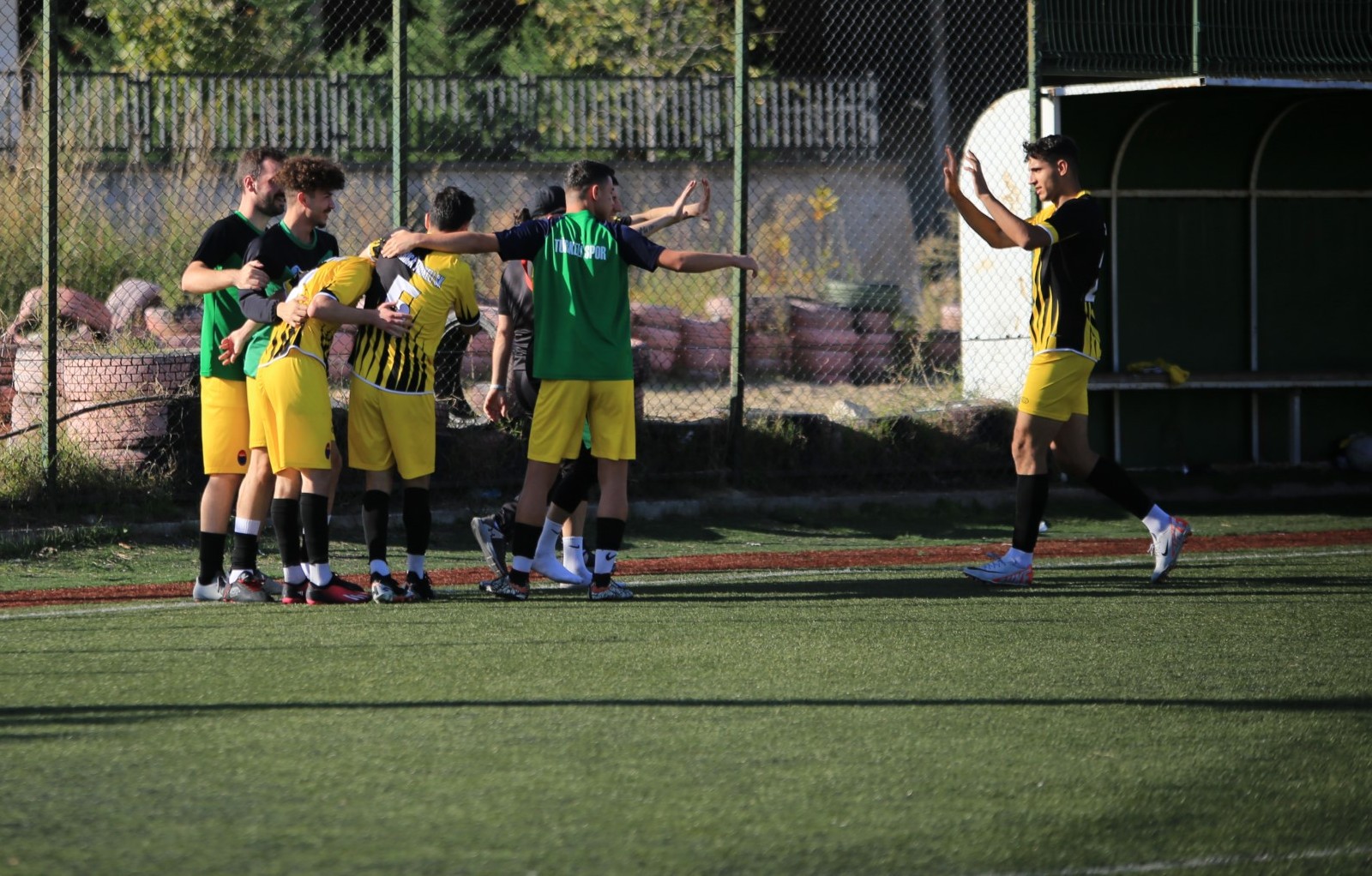 Hisareynspor - Darıca Türkeli: 2-5 "Foto Galeri" - Resim : 11