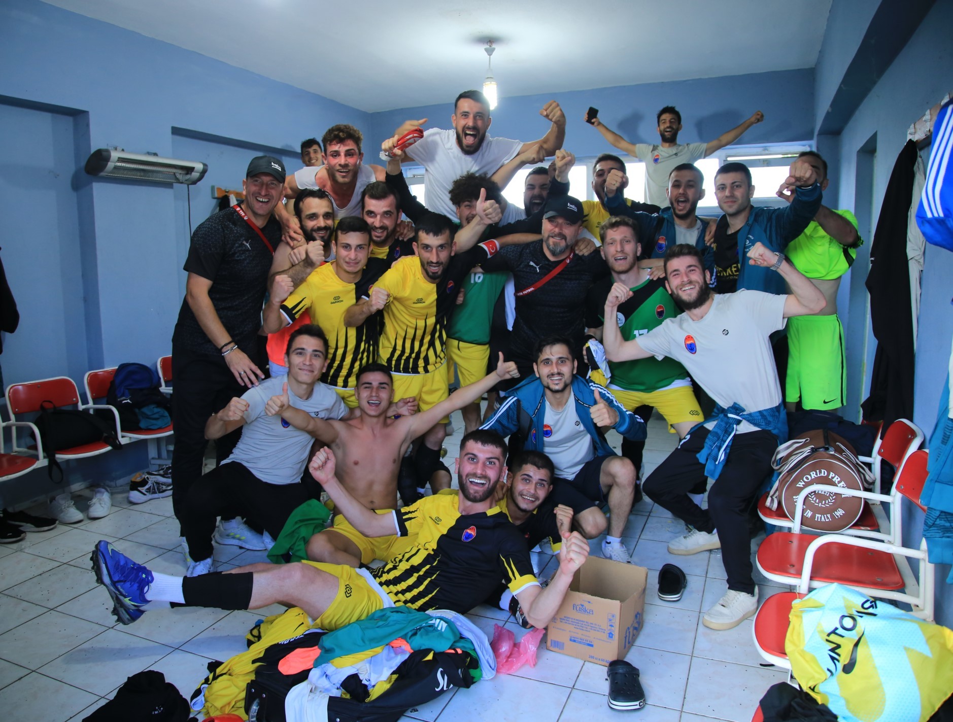 Hisareynspor - Darıca Türkeli: 2-5 "Foto Galeri" - Resim : 19