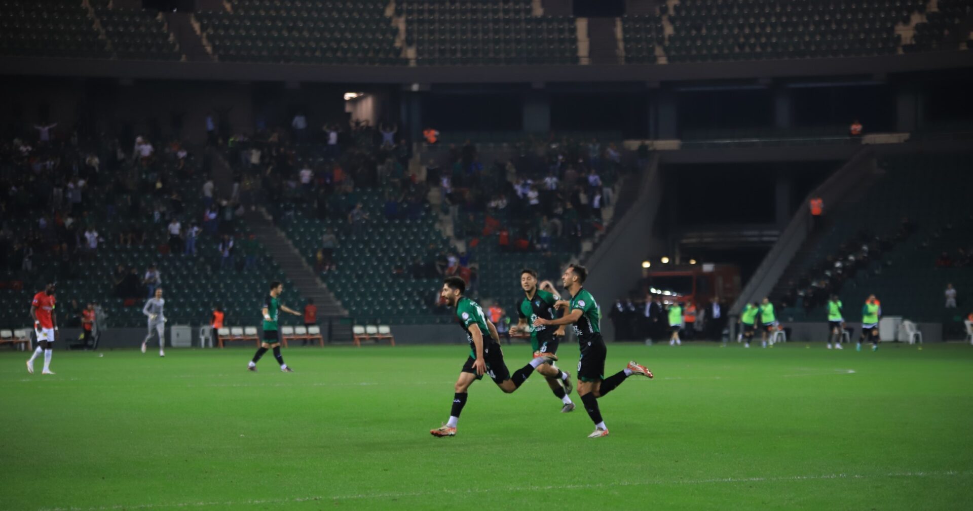 Kocaelispor - Gençlerbirliği: 2-2 "Foto Galeri" - Resim : 29