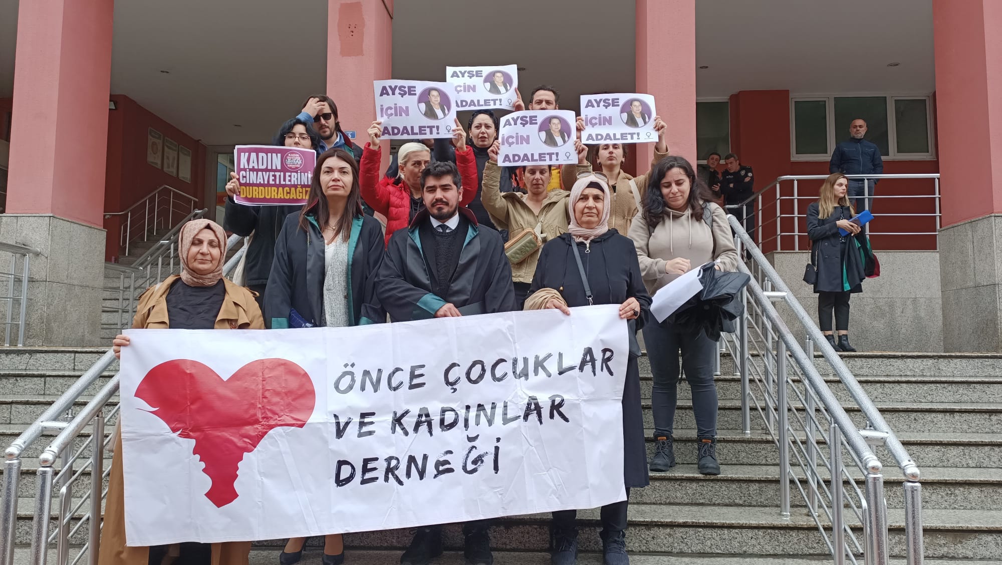 Eşini öldüren adam suçu cinlere attı! - Resim : 1