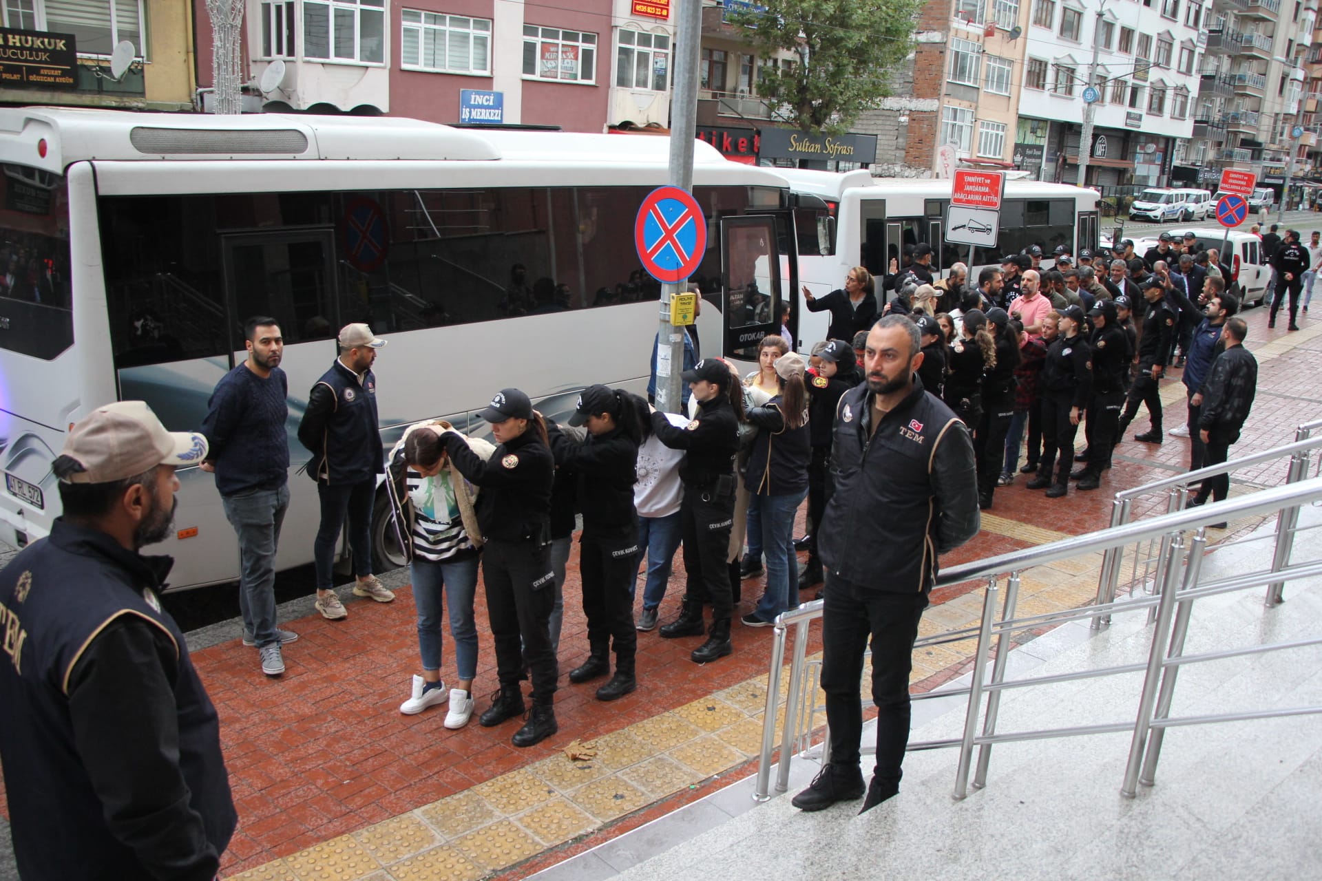 Kocaeli merkezli terör operasyonu: 32 gözaltı - Resim : 1