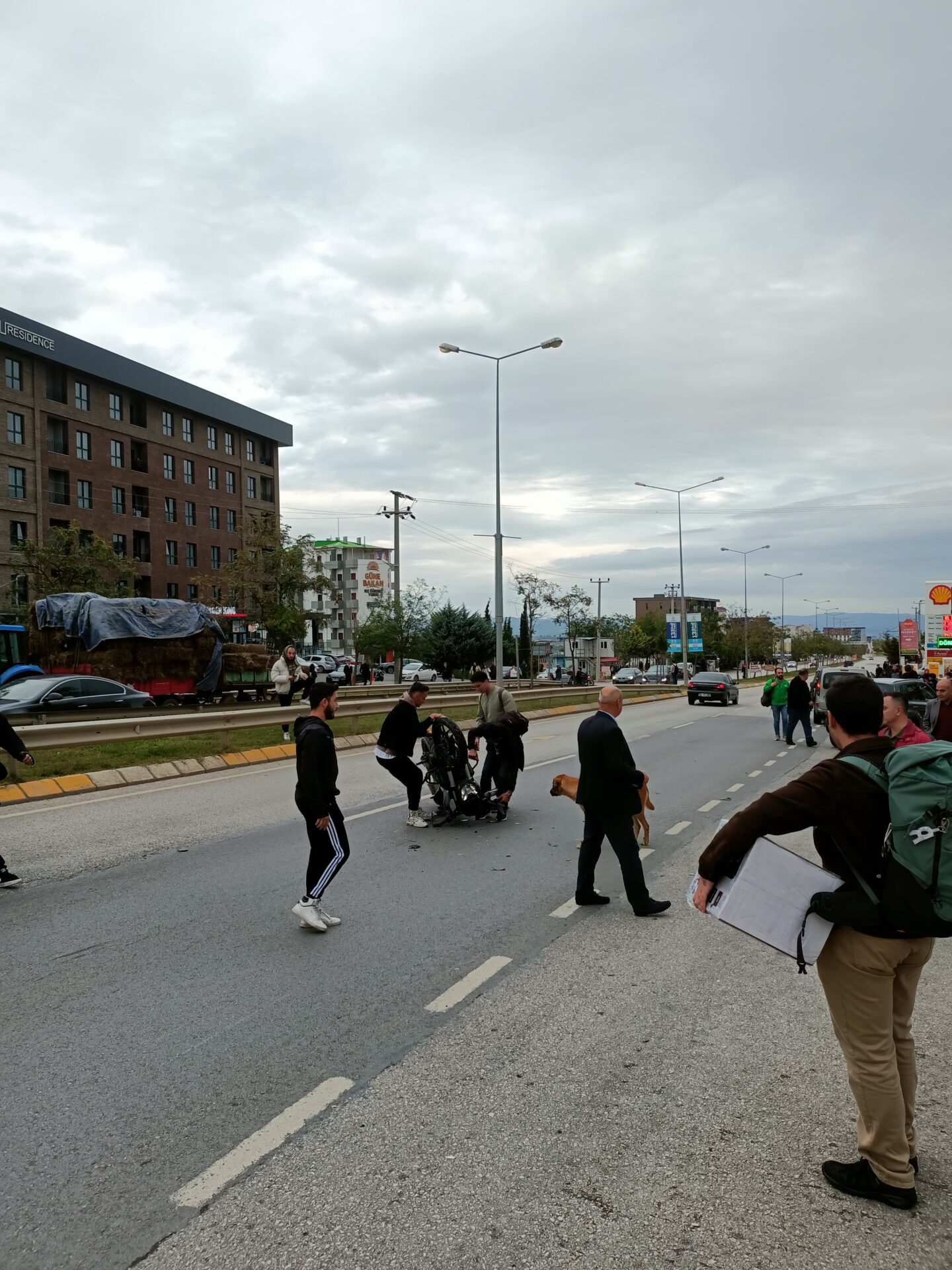 Kocaeli Üniversitesi'nde korkutan kaza! - Resim : 2