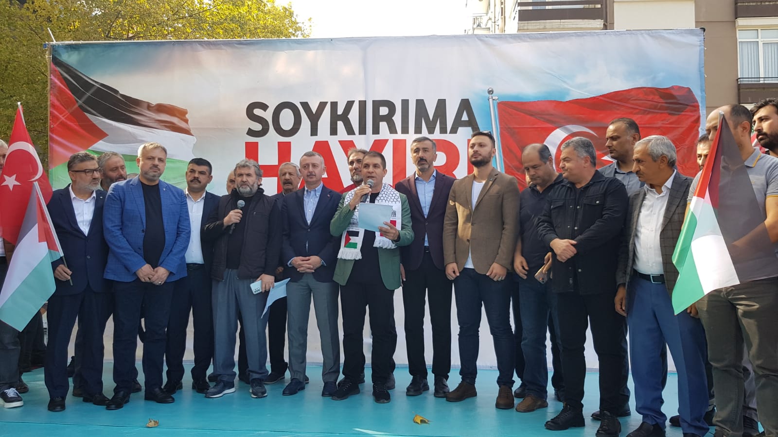 İzmit’te Filistin’e destek mitingi Yaşlık: “İsrail soykırımcı bir terör örgütüdür” - Resim : 1