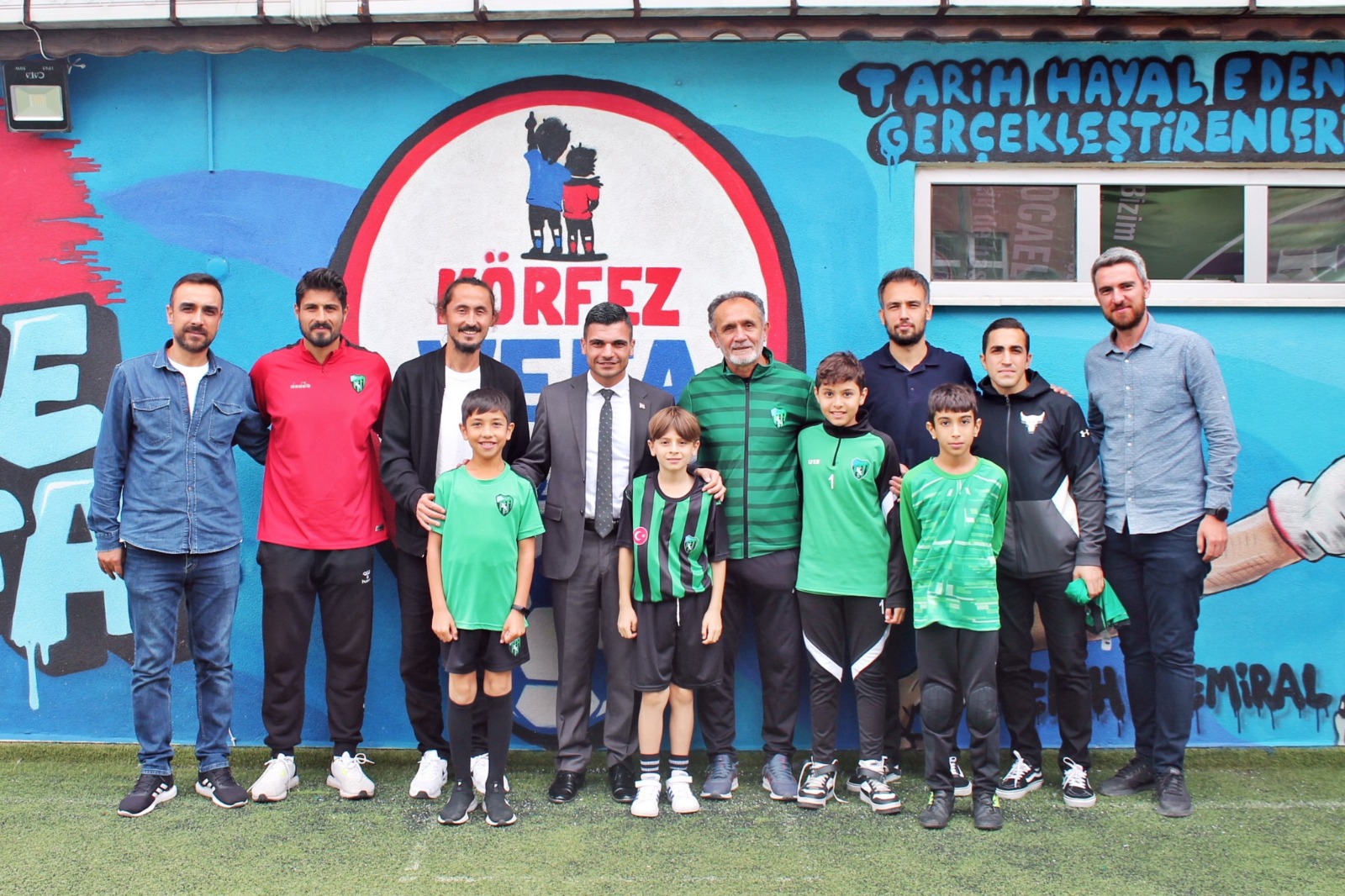 Körfez Vefa'dan Kocaelispor'a tam 4 futbolcu! - Resim : 1