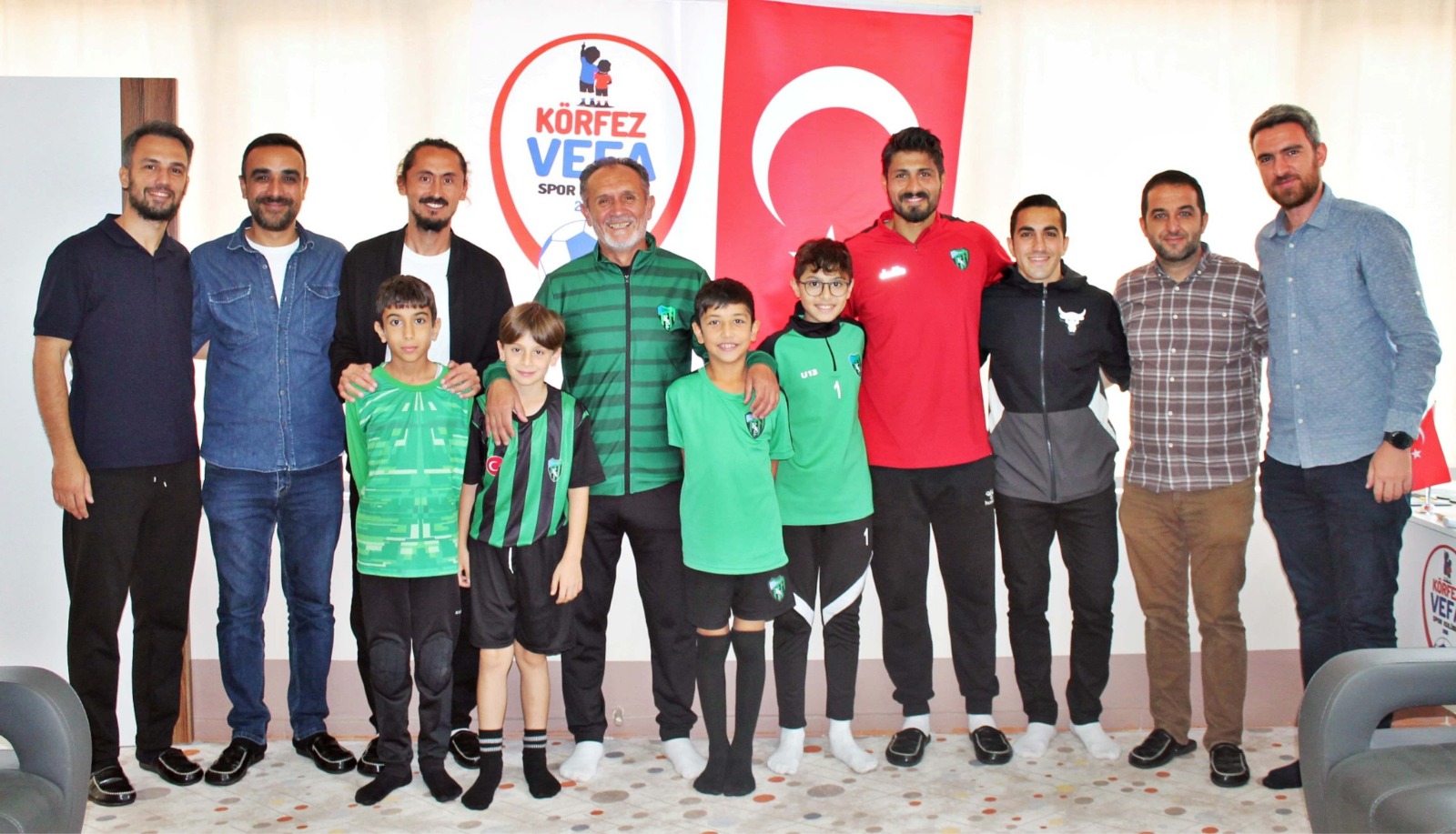 Körfez Vefa'dan Kocaelispor'a tam 4 futbolcu! - Resim : 2