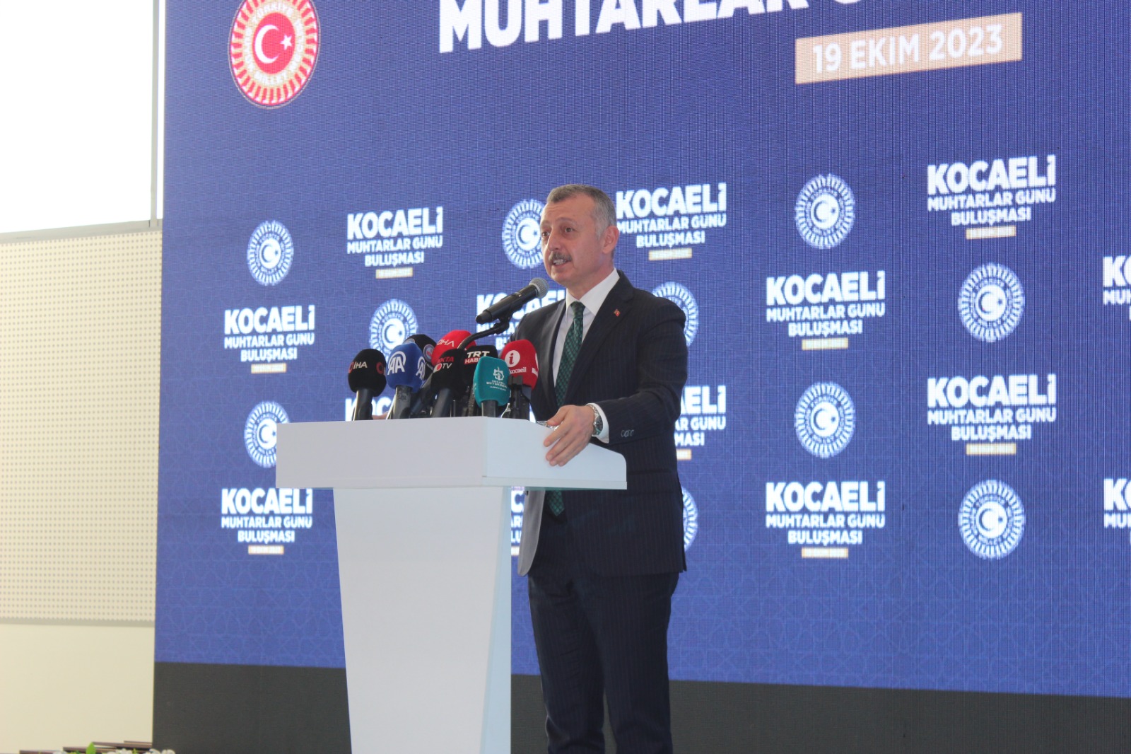 Kurtulmuş muhtarlarla buluştu: Sizlerin görevi Kocaeli’yi ileriye götürmek - Resim : 2