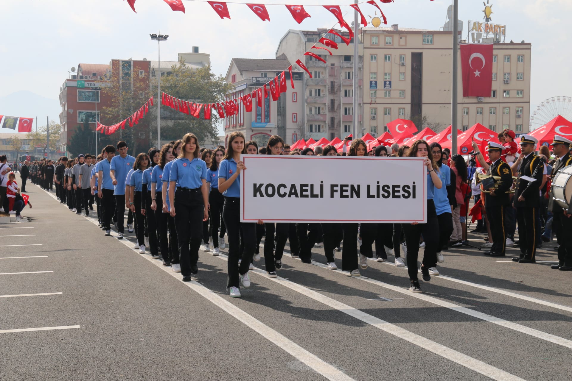 100'üncü yılda yüzyılın geçit töreni - Resim : 8