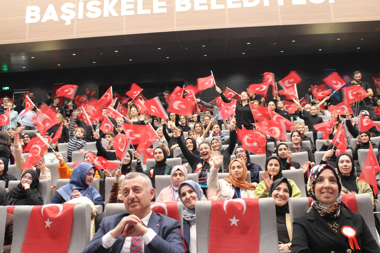 Bakan Göktaş kariyer yolculuğunu anlattı: 'Asla vazgeçmeyin' - Resim : 6