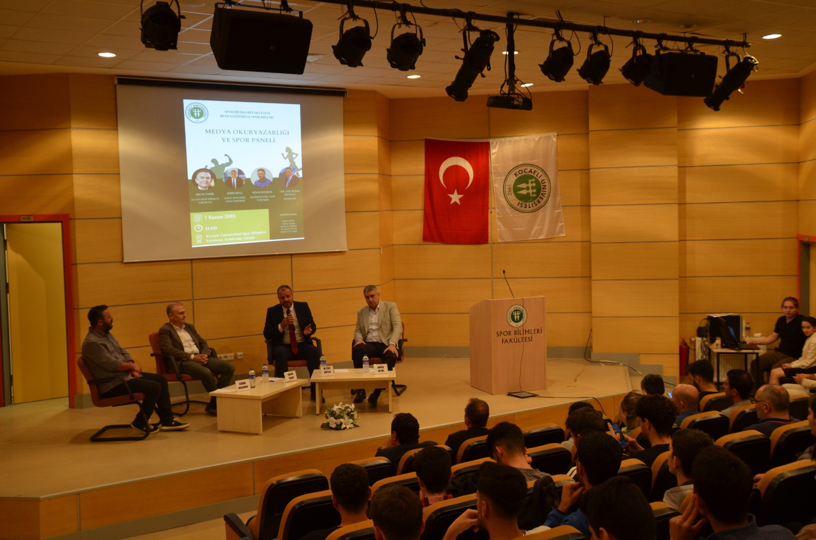 Ünlü spor spikeri Ercan Taner Kocaeli Üniversitesi’nde! - Resim : 6