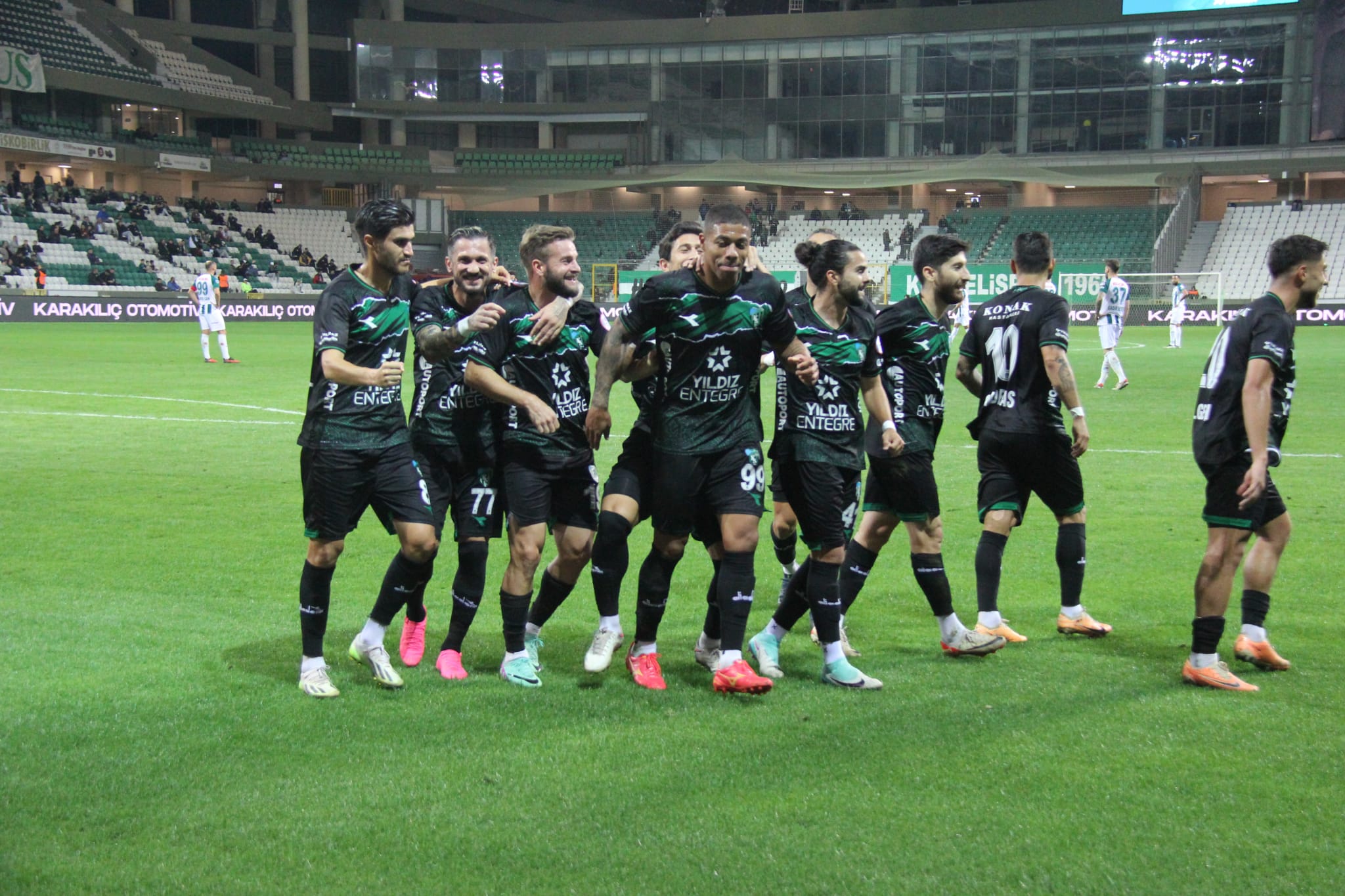 Giresunspor - Kocaelispor: 1-4 - Resim : 3