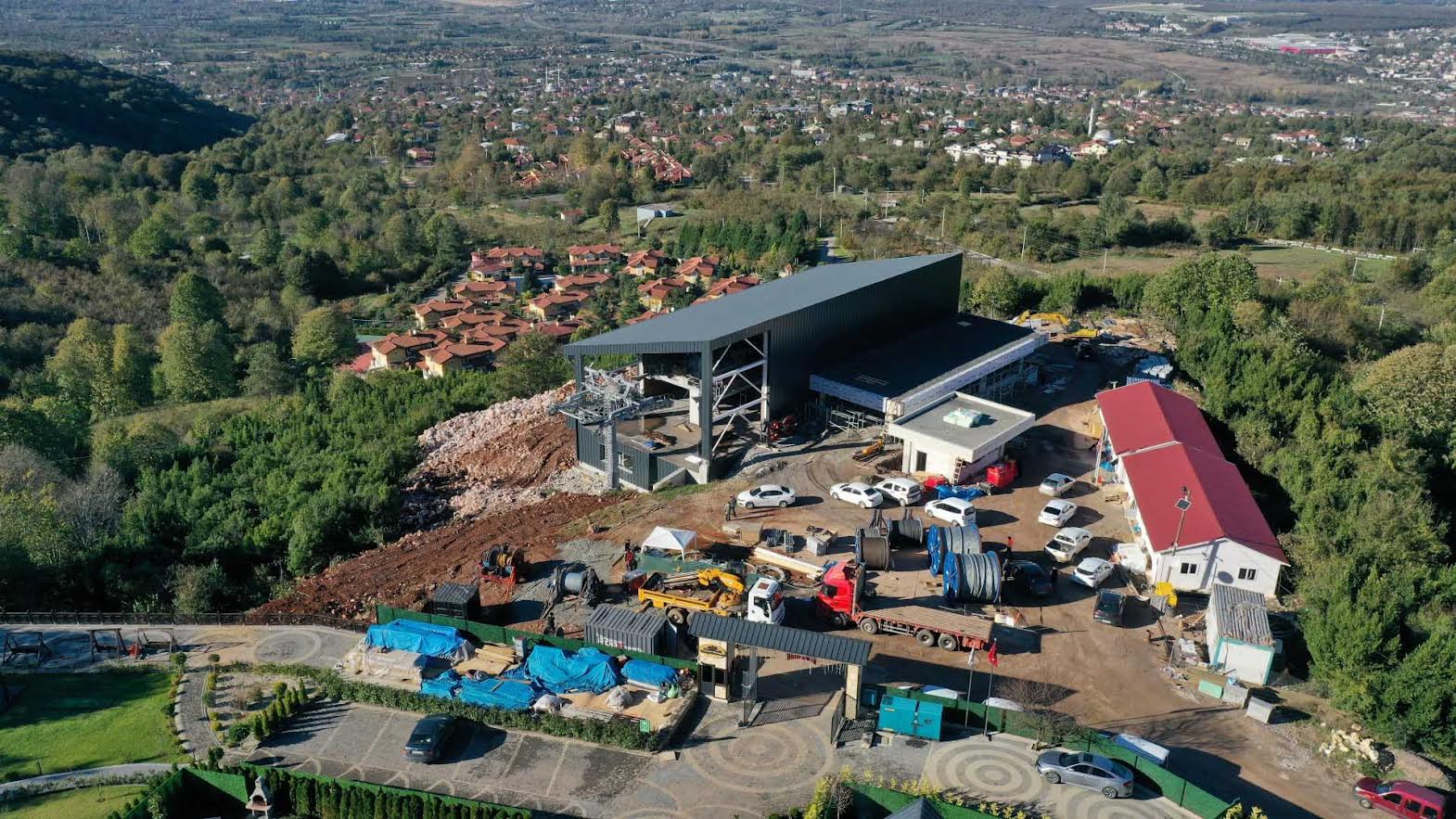 İlklerin teleferiğine haberleşme hattı - Resim : 1