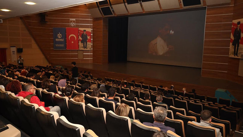 Büyükşehir, Büyük Önder Atatürk’ü özel film gösterisi ile andı