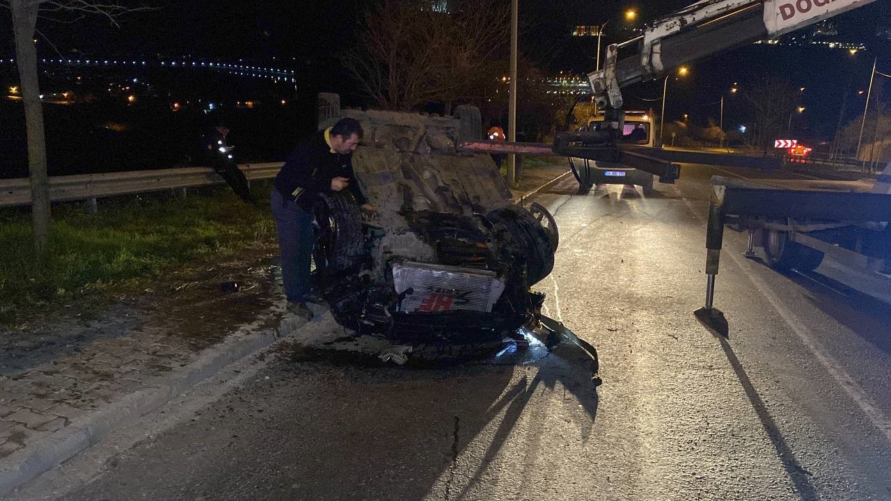 İzmit'te oldu! Araç 50 metre sürüklendi: 3 kişi yaralandı - Resim : 4