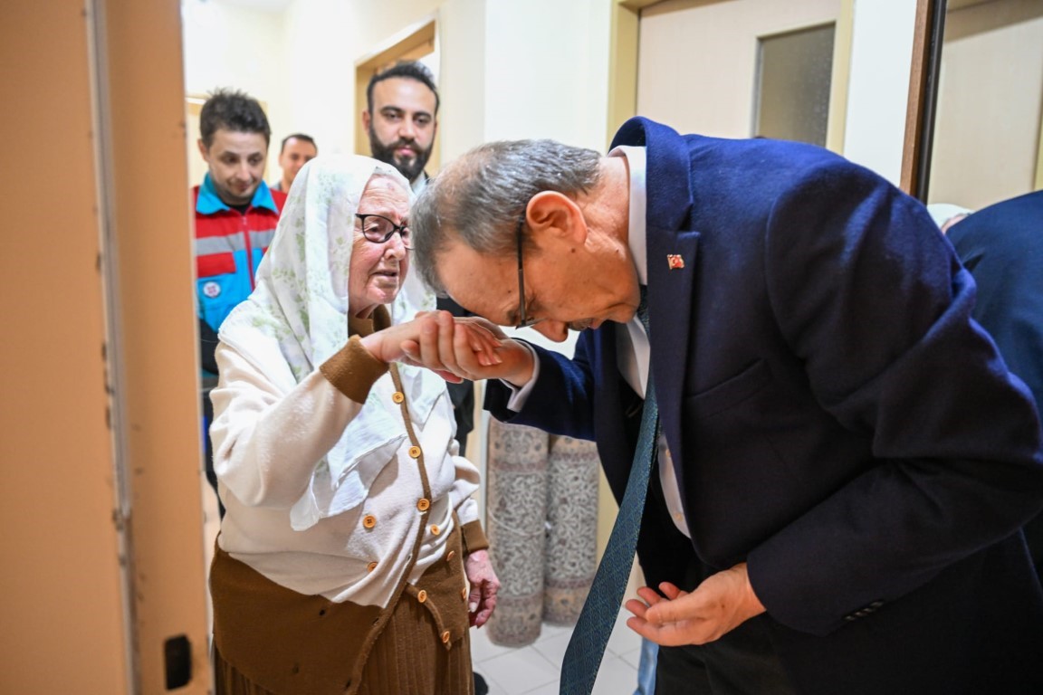 Kocaeli haber - Binlerce aileyi ziyaret ettiler - Resim : 3