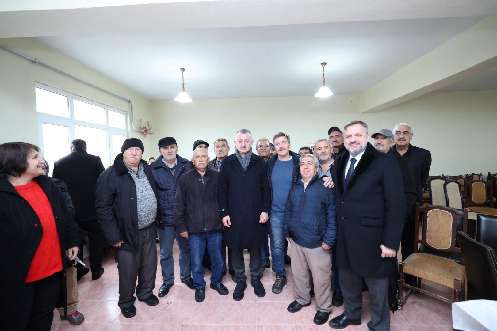 Büyükakın cemevini ziyaret etti; "Belediye başkanlığı hoşgörü makamıdır" - Resim : 3