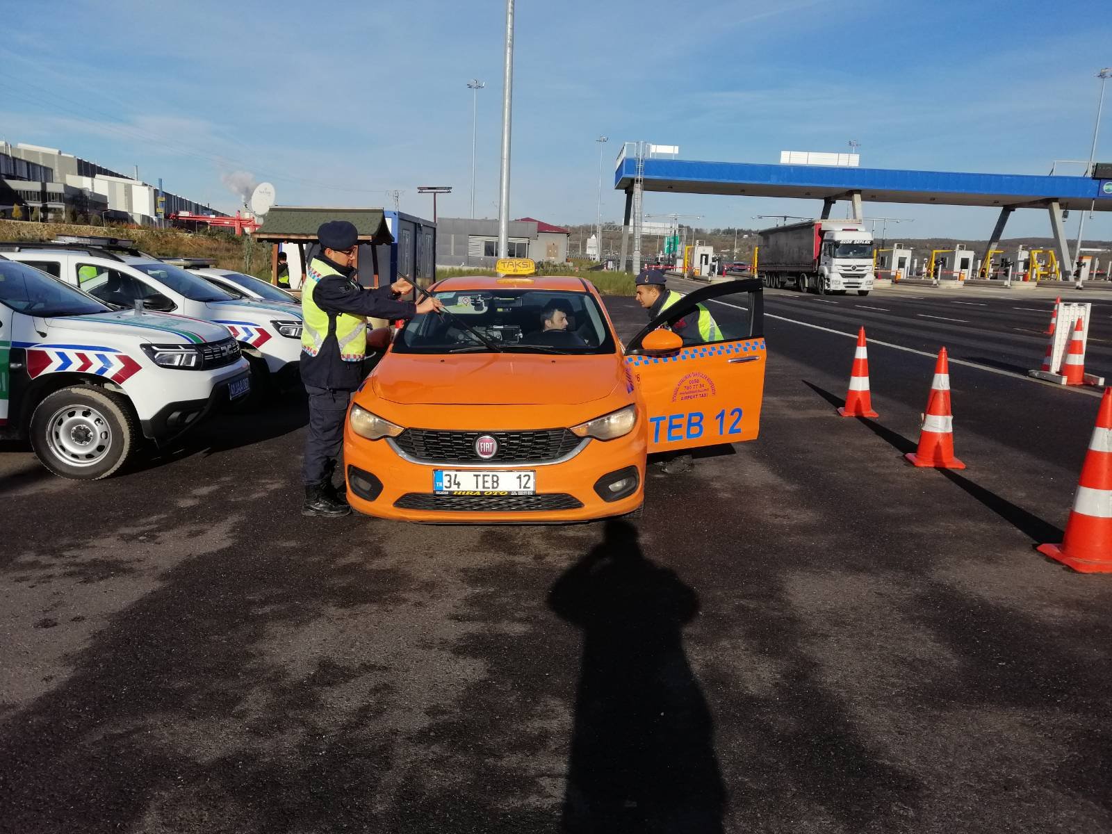 154 trafik kazasında 1 ölü 90 yaralı - Resim : 1