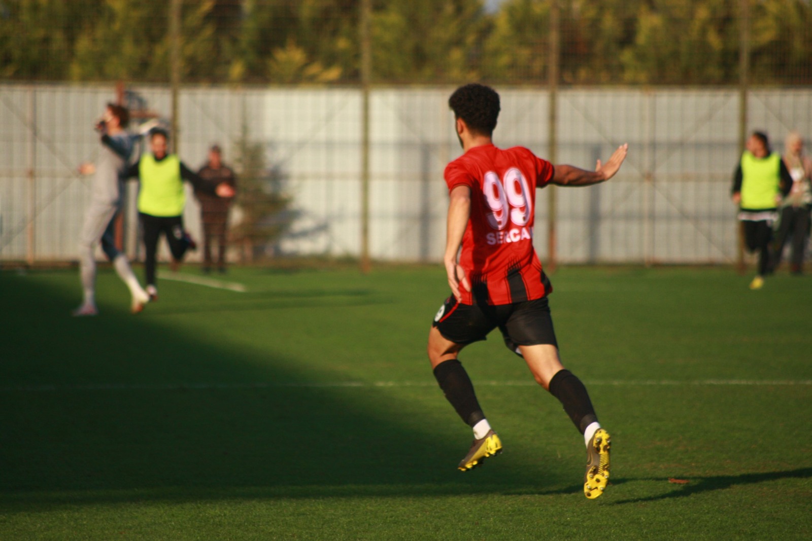 Gebzespor’u 17’lik delikanlı Sercan Tüktaş yıktı! “1-0” - Resim : 1