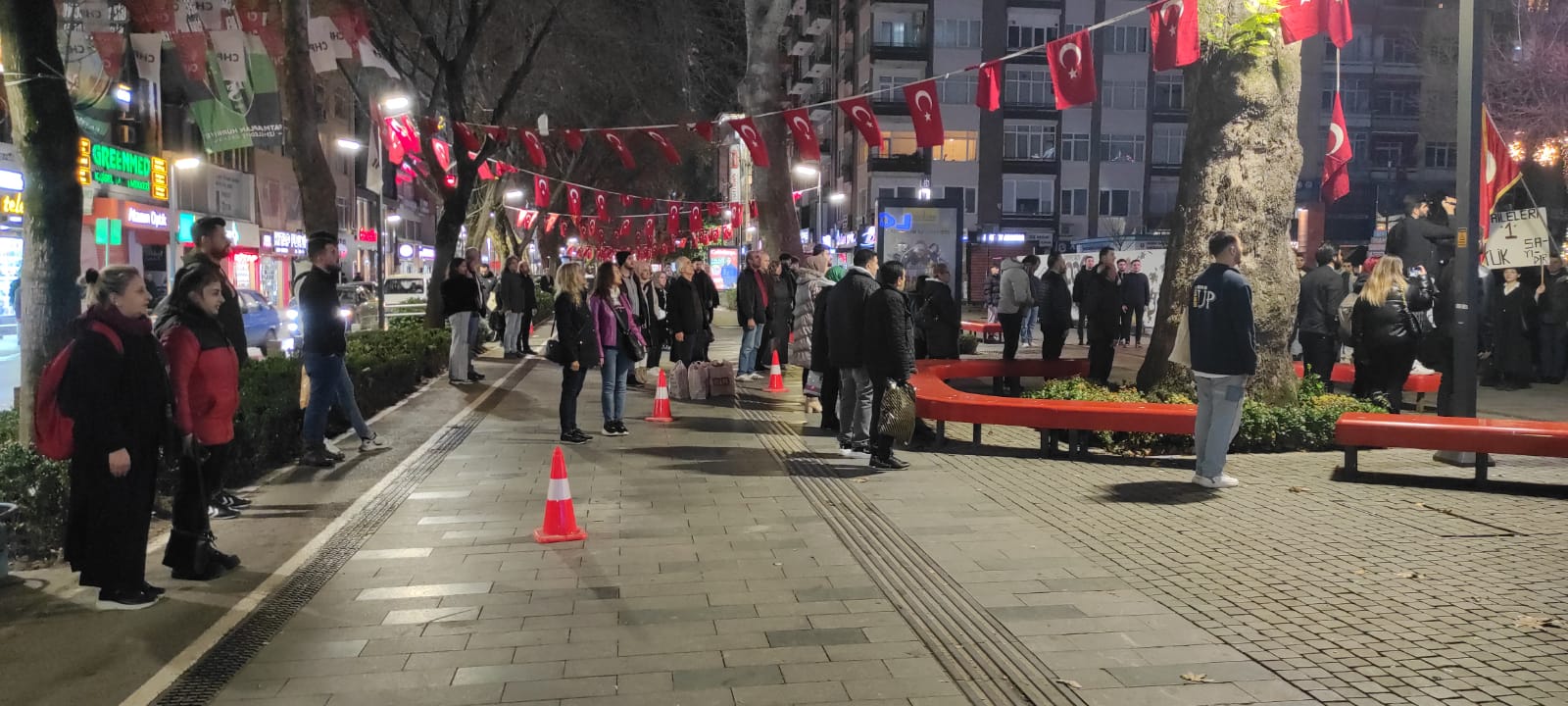 Kocaeli haber - İzmitli Türkçüler 12 şehit için yürüdü - Resim : 3