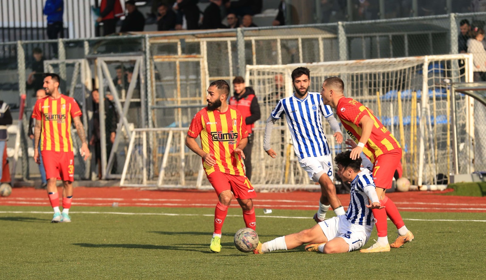 Yuvacıkspor geri dönemedi! “1-3” - Resim : 4