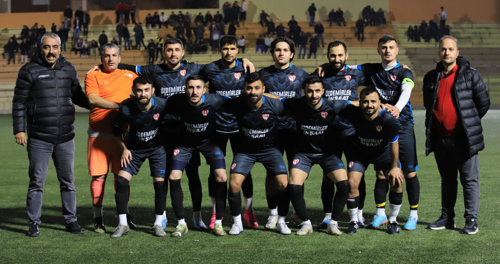 SÜPERSİN BAHÇECİKSPOR! - Resim : 2