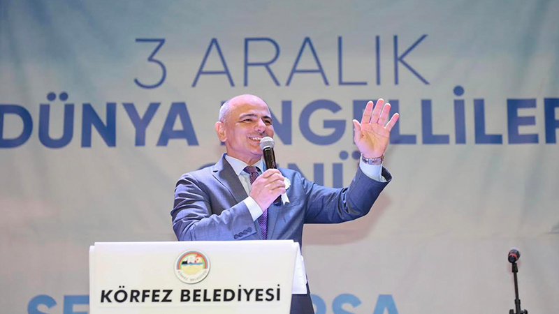 Körfez Belediye Başkanı Söğüt, “Sevginin aşamayacağı hiçbir engel yok”