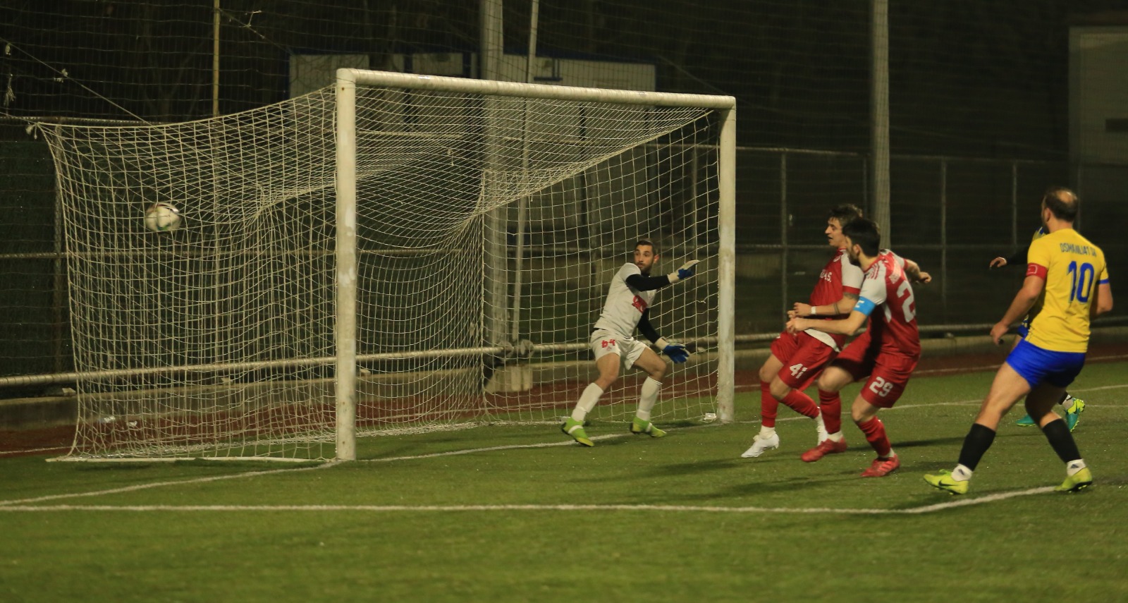 Başiskele kazandı, Osmanlı’nın umutları azaldı! “3-1” - Resim : 5