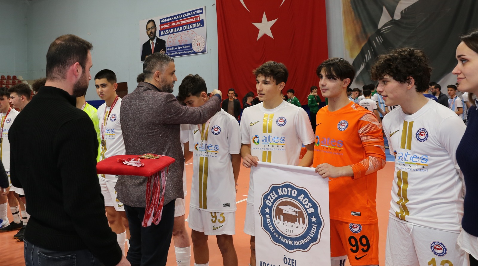 Futsalda en büyük KOTO Teknik Koleji! - Resim : 3