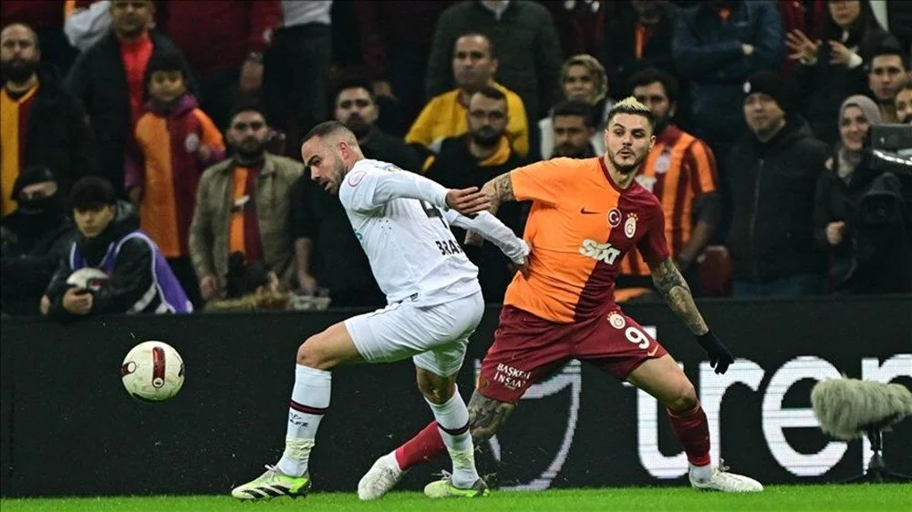 Galatasaray Karagümrük Maçı İLK 11 TAM KADRO: ZTK Galatasaray Karagümrük Maçı Saat Kaçta, Hangi Kanalda? Fatih Karagümrük VS Galatasaray - Resim : 1