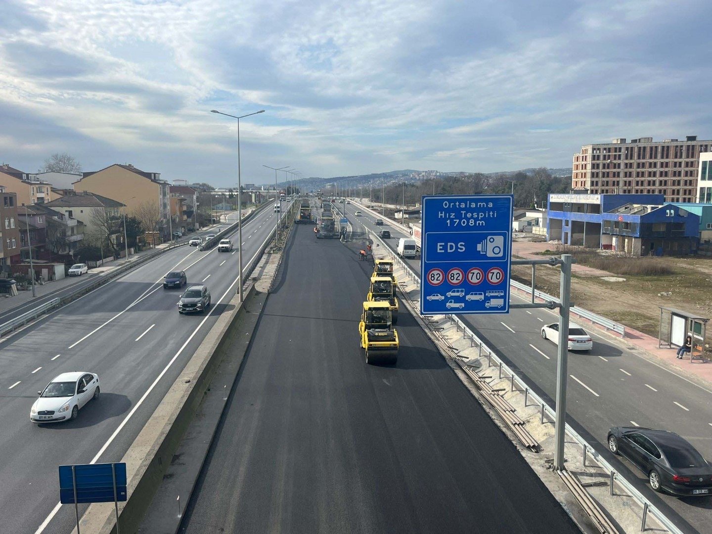 Kocaeli Stadı yolunda İstanbul istikameti trafiğe açıldı - Resim : 1