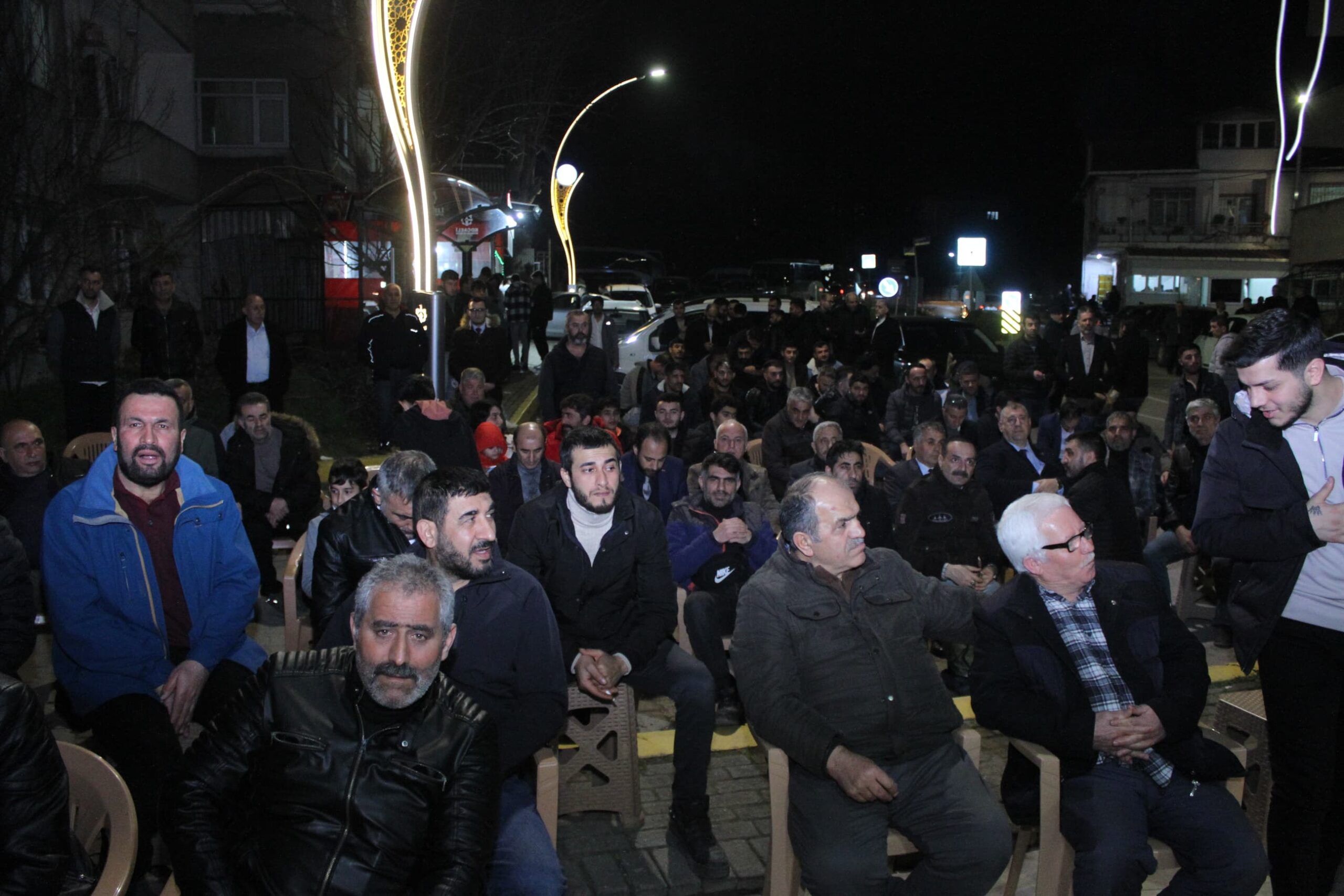 Önemli bir akşamdı Karslılar'dan 'Şirin' destek! - Resim : 1