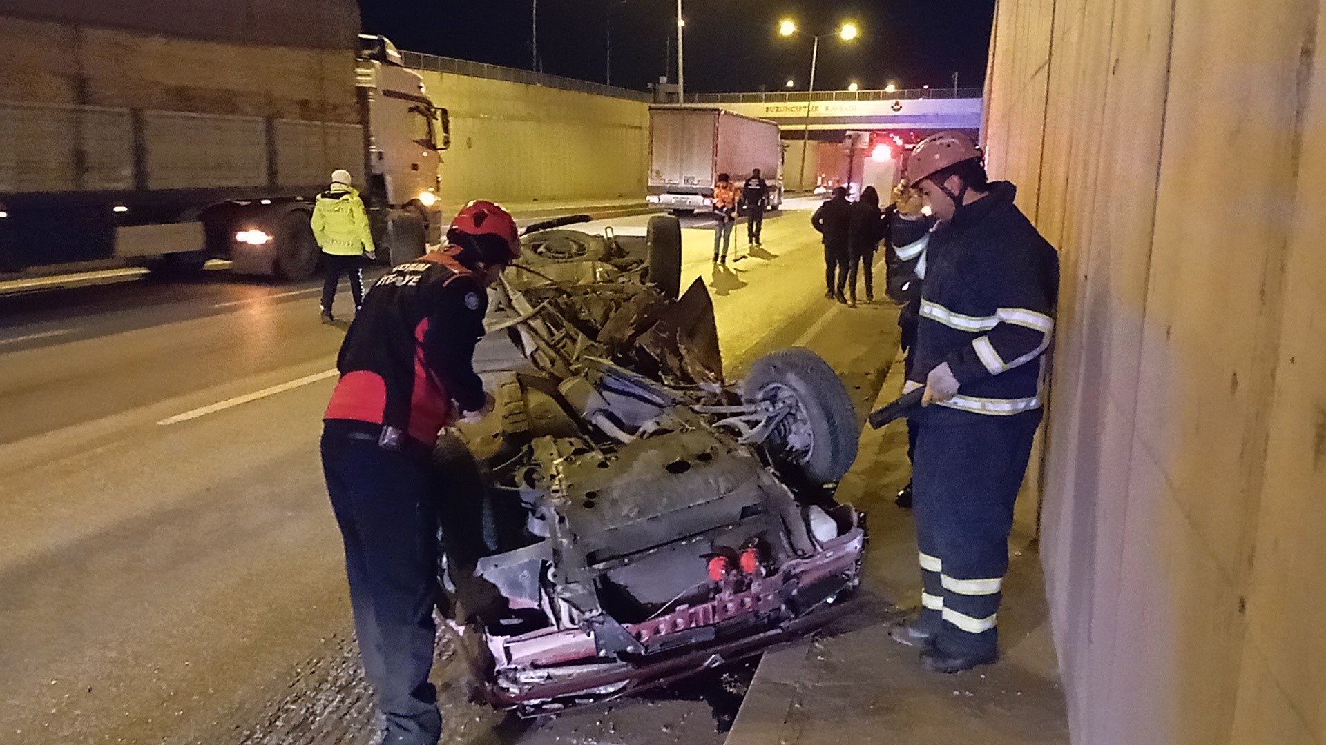 17 yaşındaki genç feci kazada yaşamını yitirdi! - Resim : 1