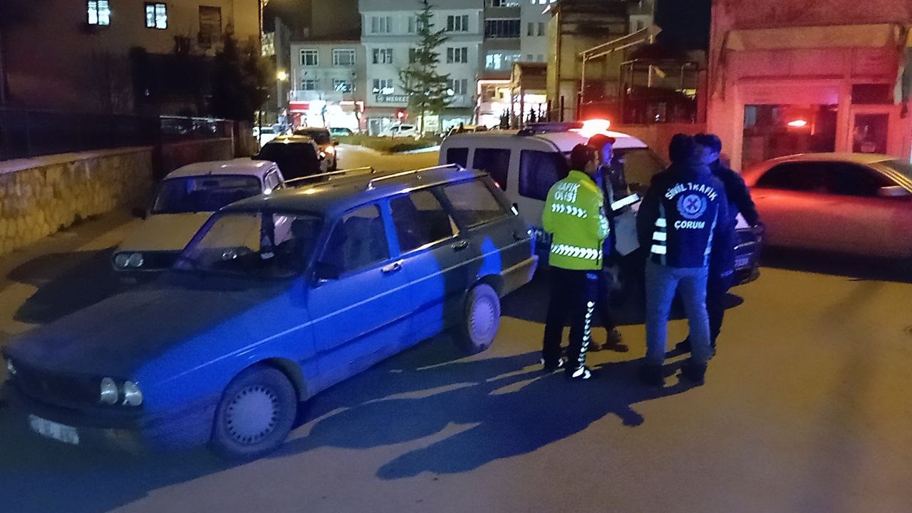 14 yaşındaki çocuk otomobil çalıp kaza yaptı - Resim : 2