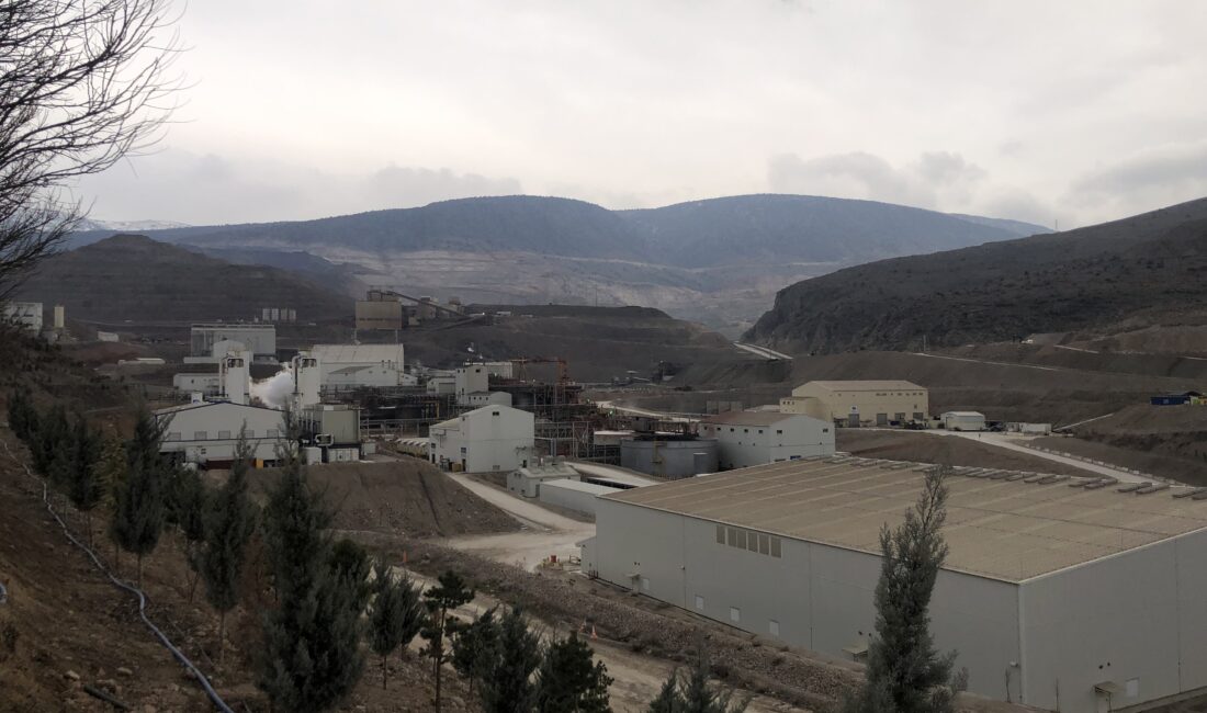 Haluk Levent, Erzincan İliç'teki